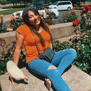 Meet your Posher, Amelia